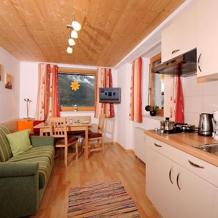 Single Apartment Martlerhof 턱스 객실 사진