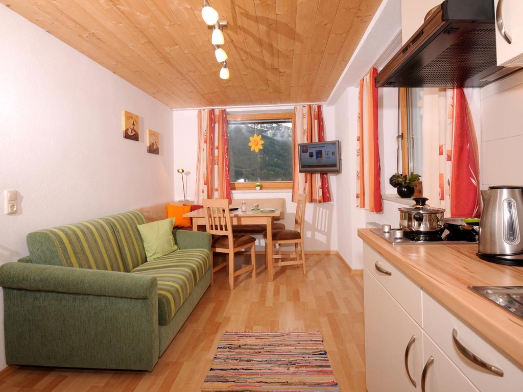 Single Apartment Martlerhof 턱스 객실 사진